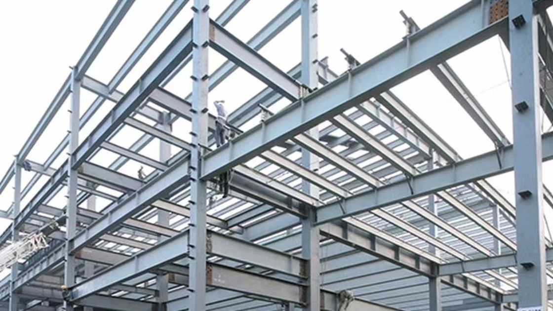 Structure en acier léger pour la construction de maisons préfabriquées